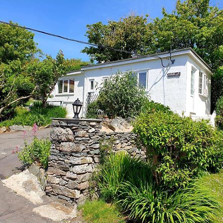 Iscraig Bach-Cosy 2 Bed Apartment-Close To Beach Trearddur Bagian luar foto